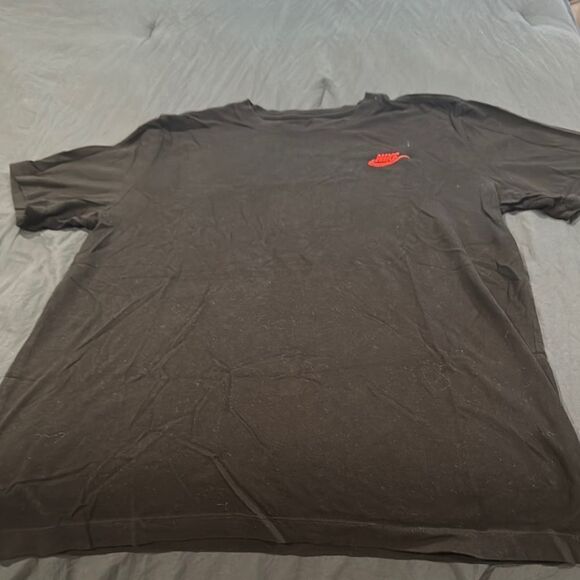 Nike Men's Black T-Shirt - Picture 1 of 1